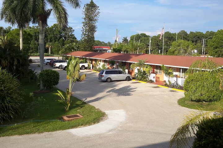 Contys Motel