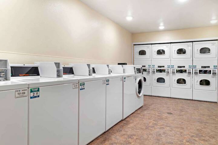 Extended Stay America Select Suites - Grand Rapids - Wyoming