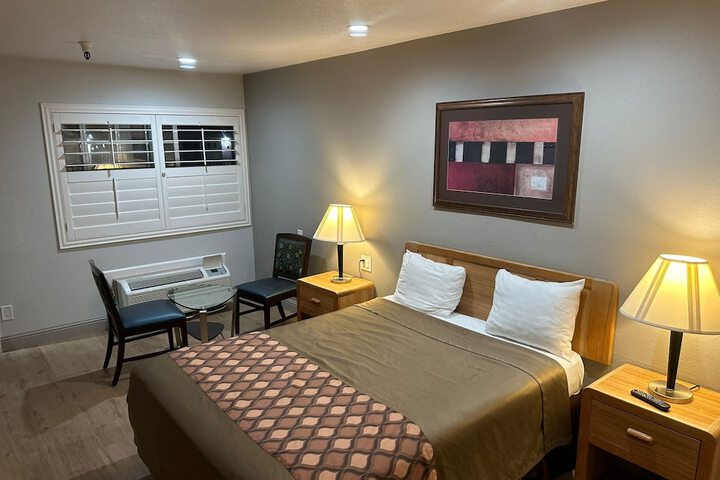 Room 19 of 23