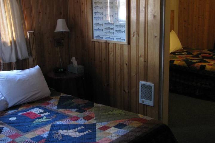 Room 12 of 33