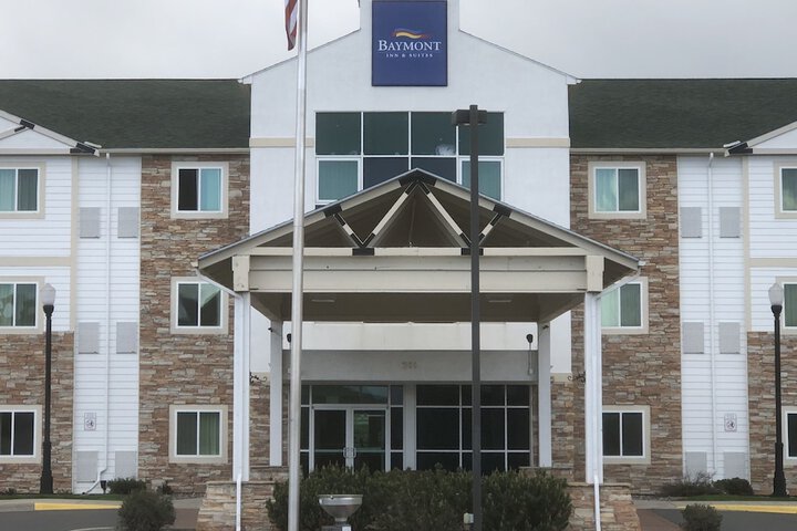 Baymont Inn & Suites Sheridan
