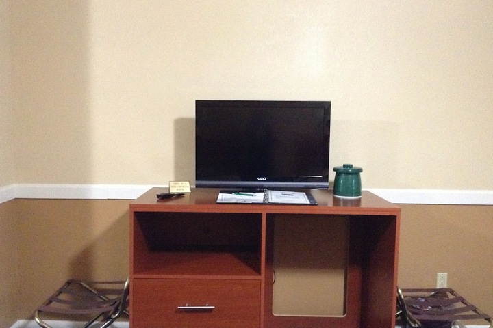 Room 18 of 35