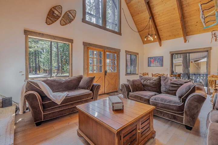 Blue Horizon Lodge