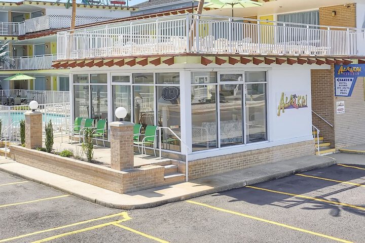 Hotel 10 of 70