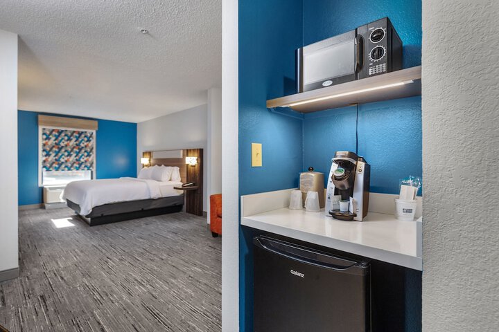 Room 22 of 45