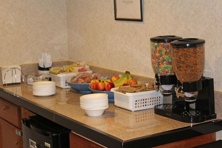 Breakfast/Coffee Service 47 of 54
