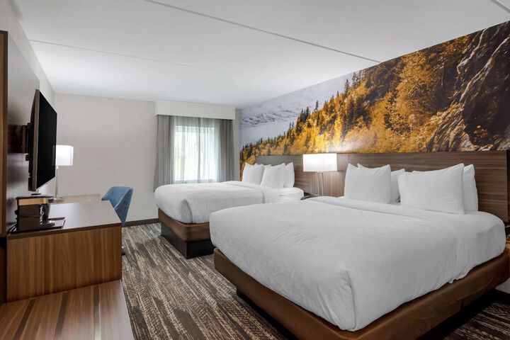 Room 16 of 32