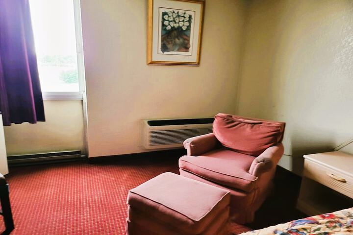Room 47 of 48