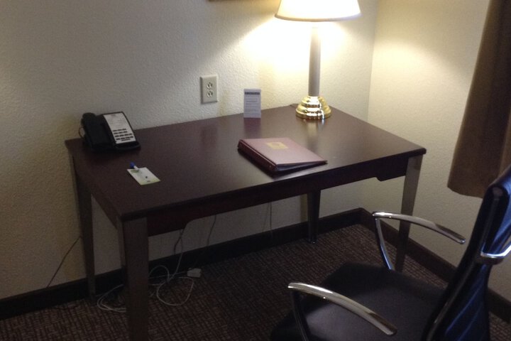 Room 12 of 43