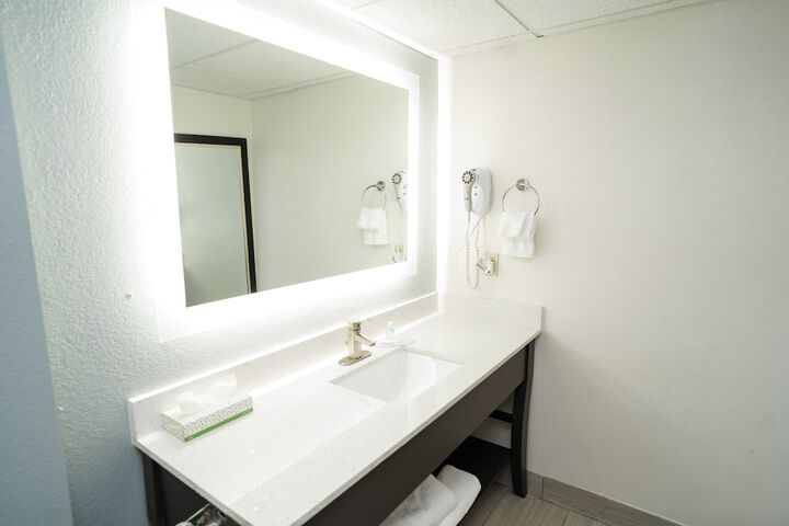 MainStay Suites Knoxville North I-75