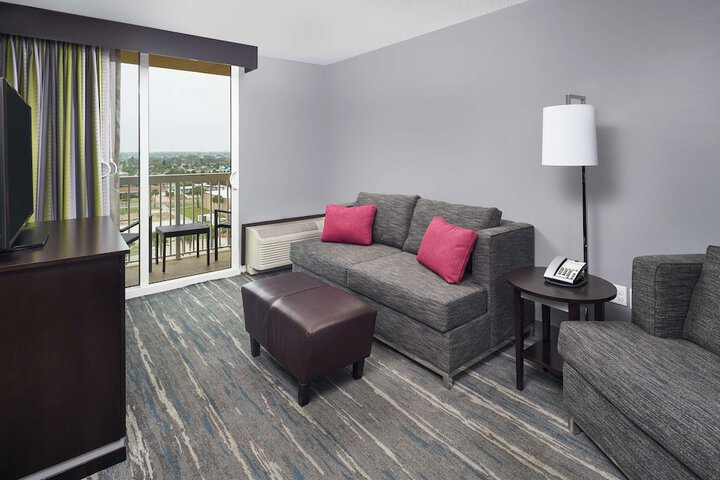 Room 10 of 52