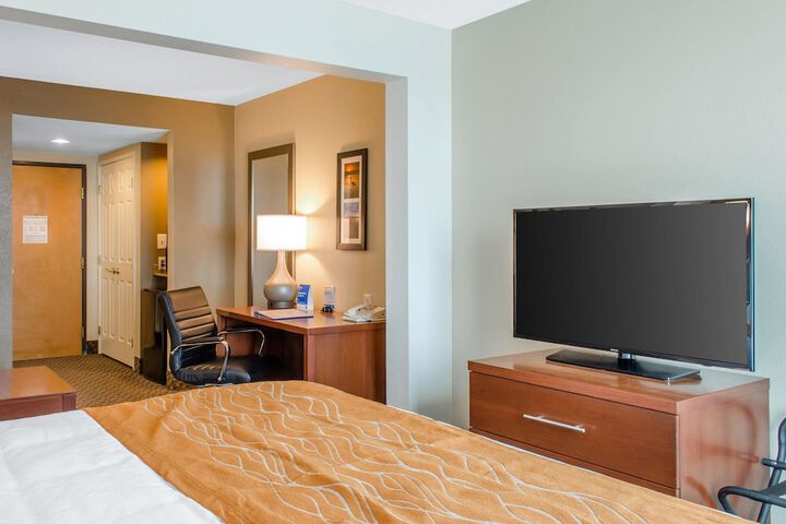 Room 16 of 39