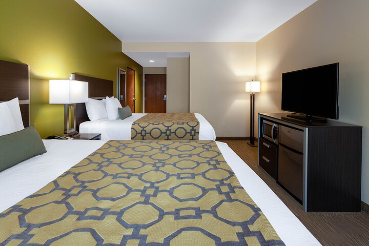 Room 6 of 31