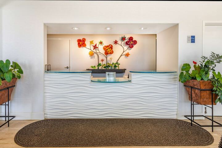 Hotel Interior 14 of 41