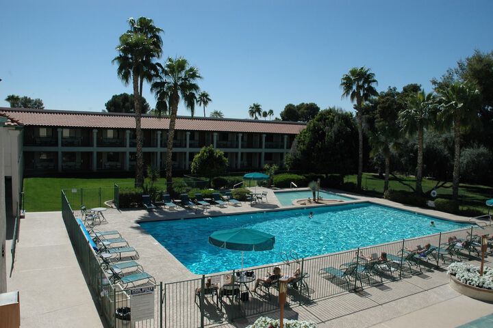 Pool 7 of 29