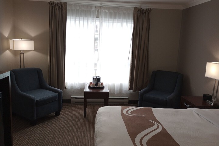 Room 41 of 66