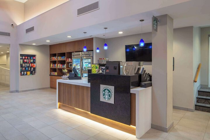 Collegian Hotel & Suites Trademark Collection by Wyndham