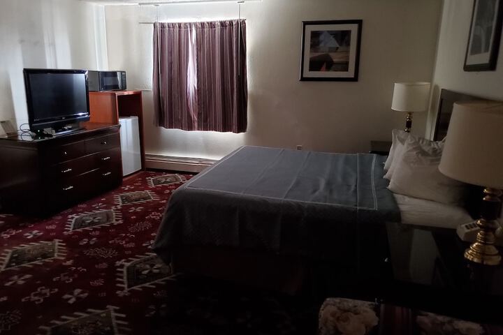Room 20 of 24