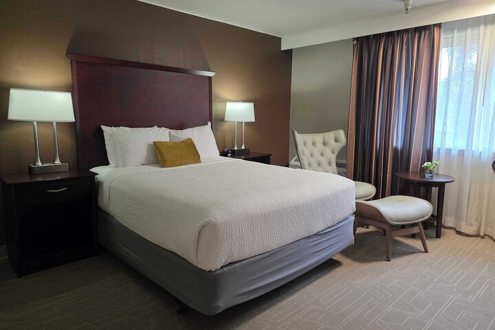 Ramada by Wyndham Tukwila Southcenter