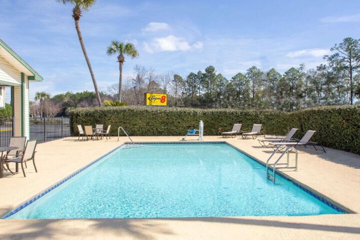SUPER 8 BY WYNDHAM PANAMA CITY