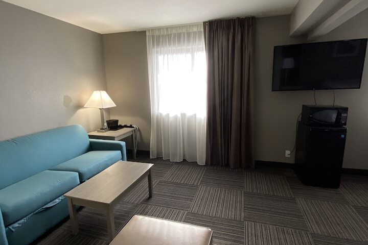Room 22 of 66