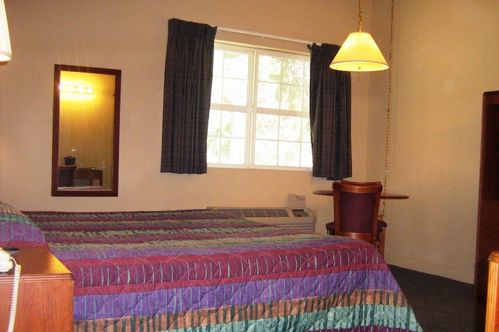 Hotel 17 of 44