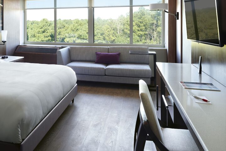 Room 20 of 48