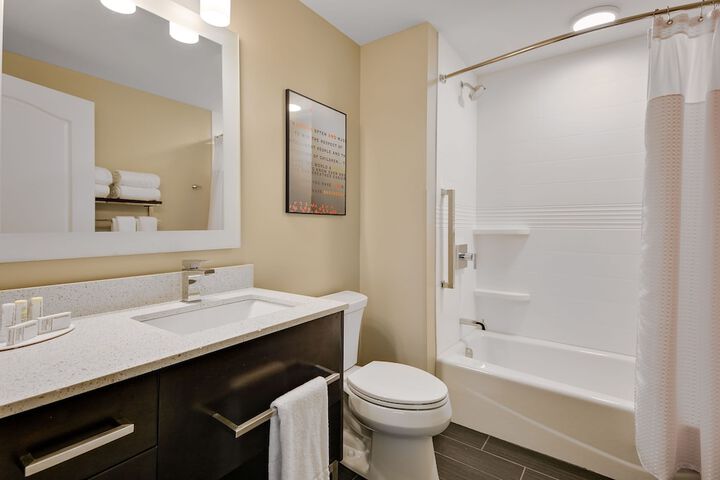 Room 18 of 22