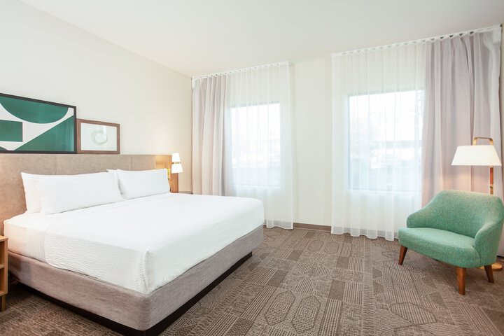 Room 34 of 61
