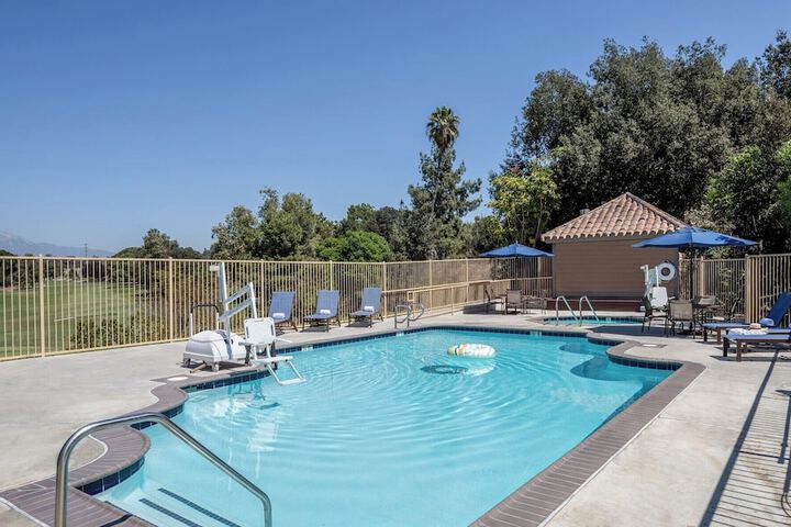 Ayres Suites Diamond Bar