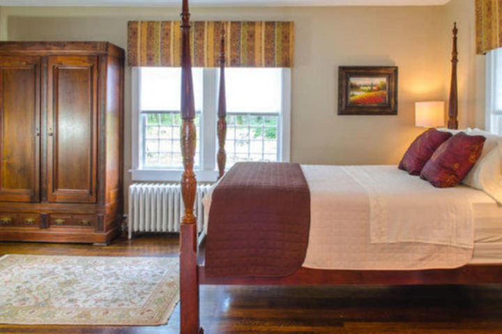 Hillbrook Inn