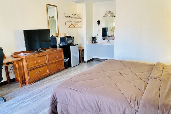 Room 12 of 44