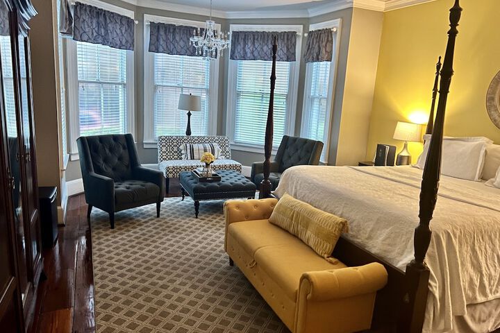 Room 44 of 50