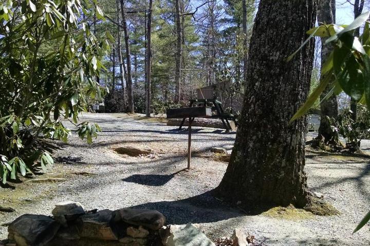 Linville Falls Campground RV Park, and Cabins