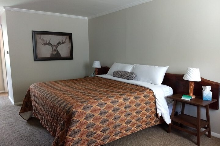 Room 46 of 76