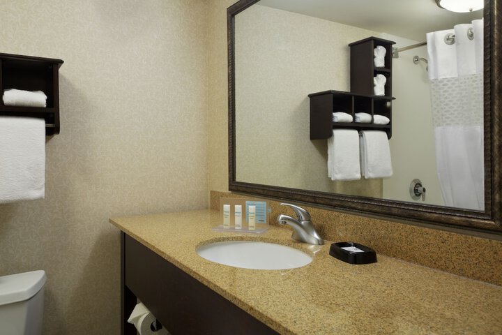 Room 12 of 24