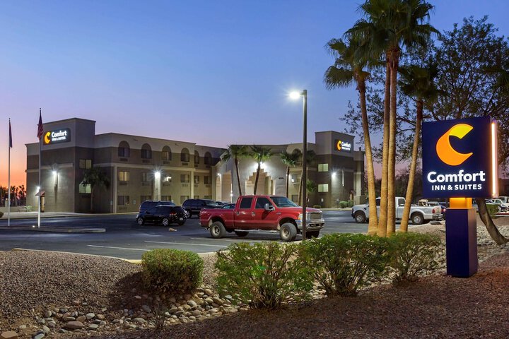 Hotel 7 of 50