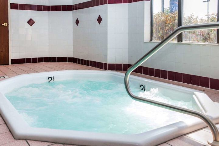 Pool 6 of 31