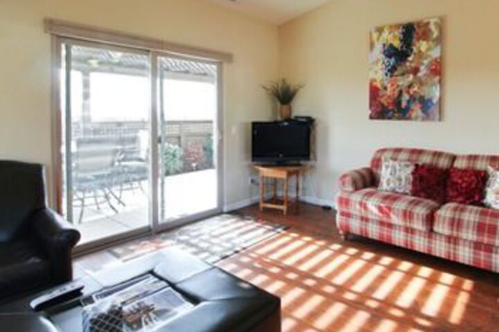 Bungalow at J and J Cellars 1 Br Home by RedAwning