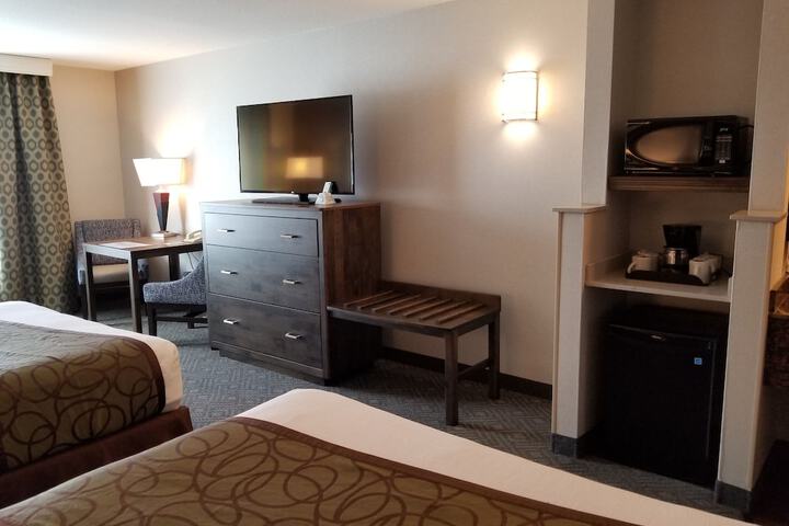 Room 15 of 48