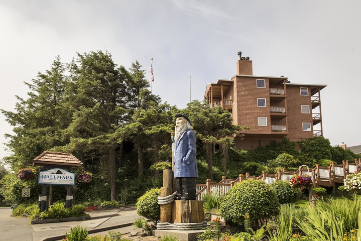 Hallmark Resort - Cannon Beach