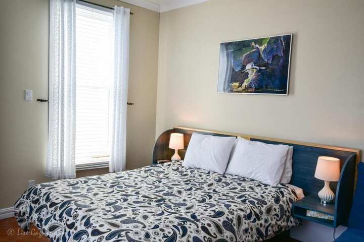 Room 33 of 43