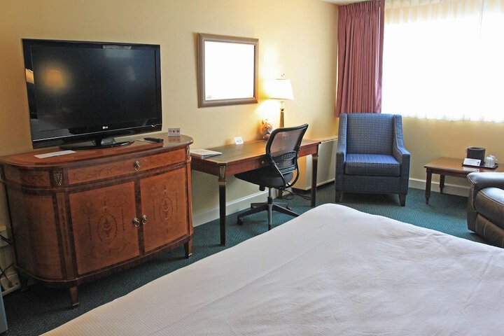 Room 75 of 86