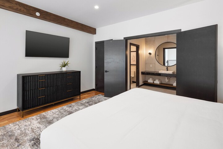 McGregor and Main Luxury Lofts