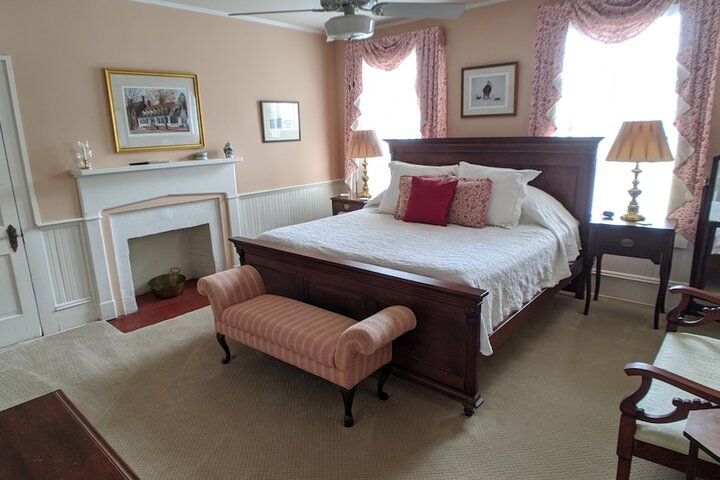 Room 62 of 75