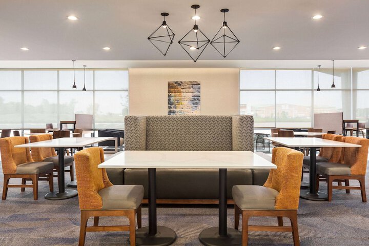 Hotel Interior 10 of 42