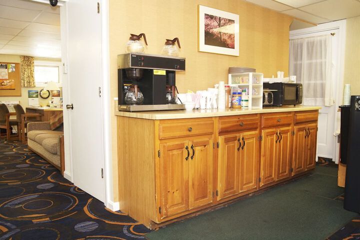Sunset Motor Inn