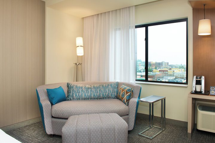 Courtyard by Marriott Seattle Everett Downtown