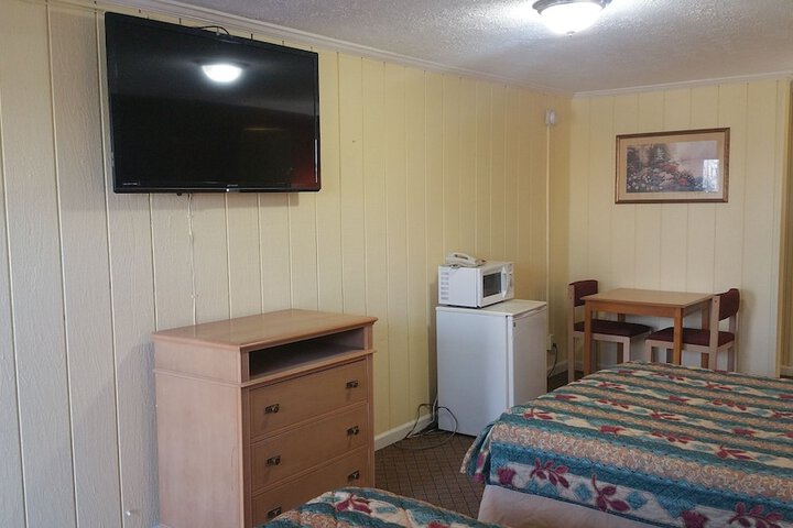 Room 7 of 40