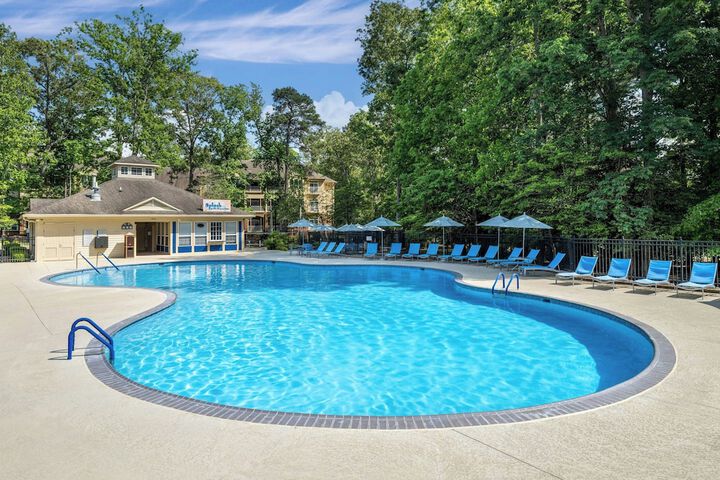 Marriotts Manor Club at Ford's Colony